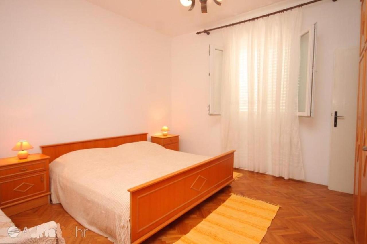 Apartment Nila Сали Екстериор снимка