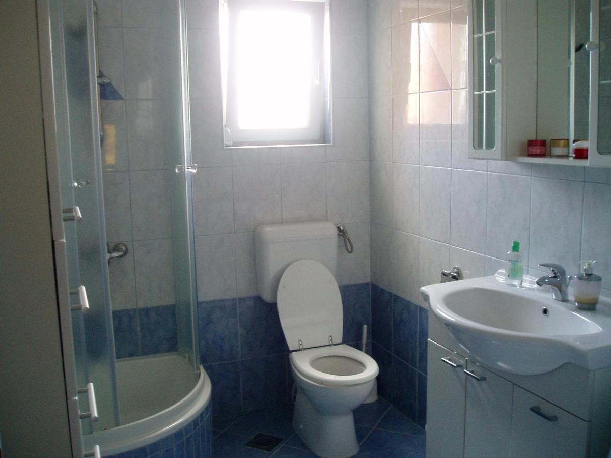 Apartment Nila Сали Екстериор снимка
